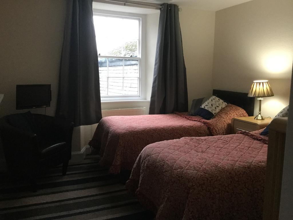 No.52 Bed & Breakfast Helston Exteriör bild